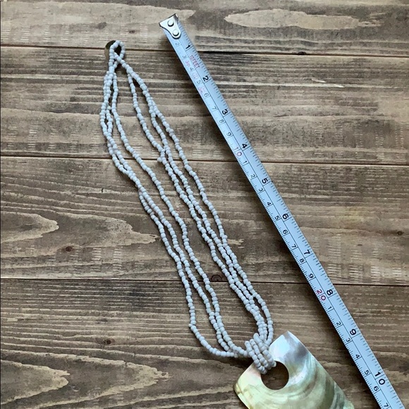 Shell Necklace - Picture 5 of 5